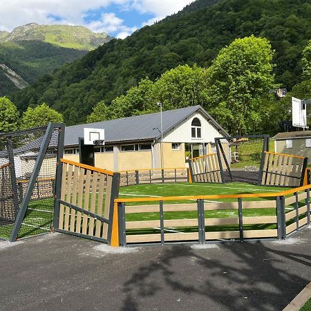 Bungalow Charmant A Cauterets Avec Vue Sur La Montagne Exterior foto